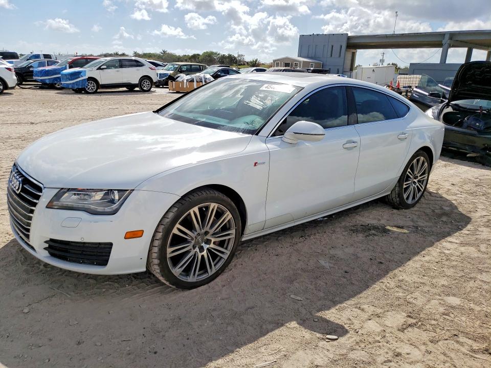 2014 Audi A7 მანქანა იყიდება აუქციონზე, vin: WAUWGAFC1EN030242, აუქციონის ნომერი: 45482406
