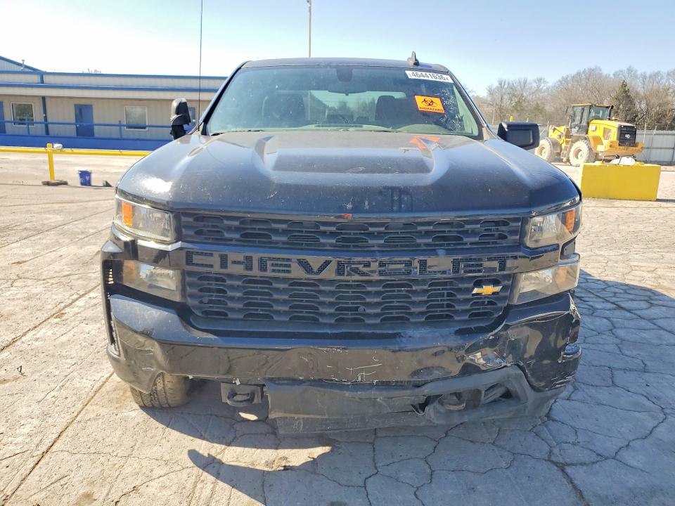 Продаж на аукціоні авто 2020 Chevrolet Silverado, vin: 1GCUYBEF4LZ180828, номер лоту: 46441636