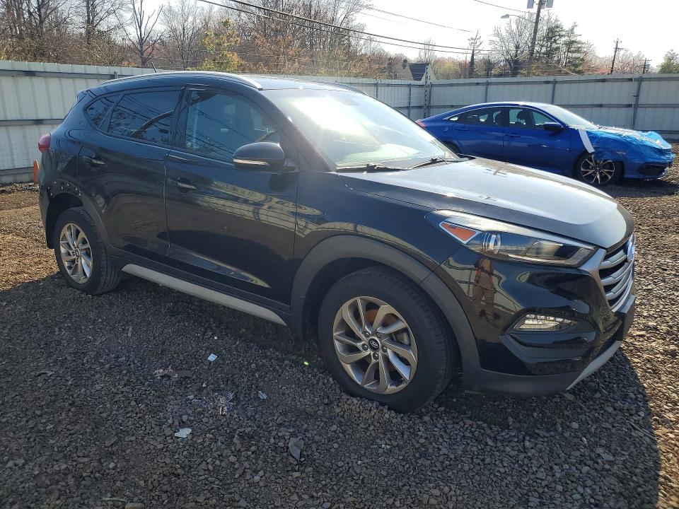 2017 Hyundai Tucson მანქანა იყიდება აუქციონზე, vin: KM8J3CA25HU470215, აუქციონის ნომერი: 47865906