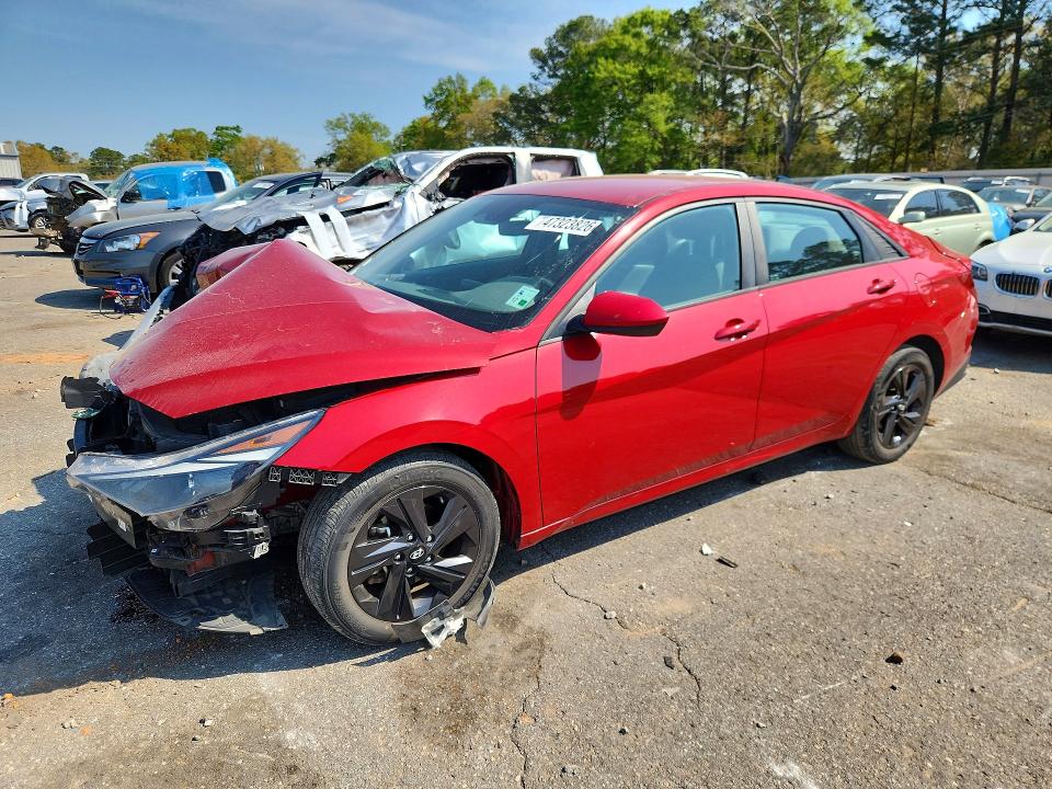 2021 Hyundai Elantra მანქანა იყიდება აუქციონზე, vin: KMHLM4AG7MU212764, აუქციონის ნომერი: 47323826