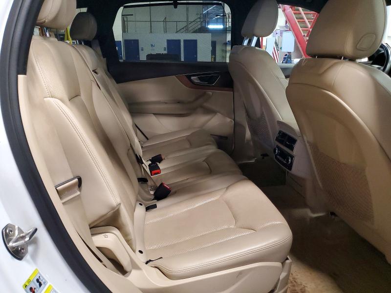 Продажа на аукционе авто 2017 Audi Q7, vin: WA1VAAF79HD036023, номер лота: 41672766