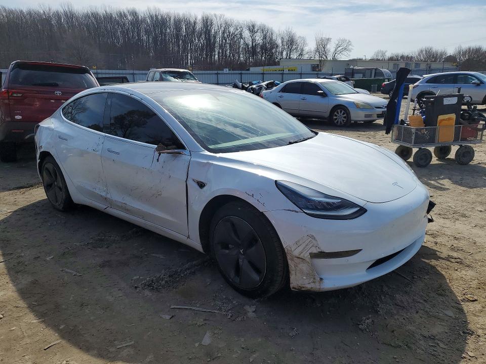 79671955 :رقم المزاد ، 5YJ3E1EA8LF737149 vin ، 2020 Tesla Model 3 مزاد بيع