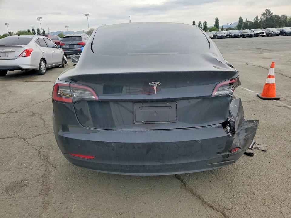 Продаж на аукціоні авто 2021 Tesla Model 3, vin: 5YJ3E1EA7MF927719, номер лоту: 47996226