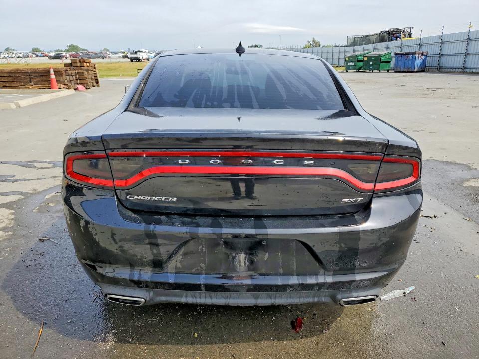 47526846 :رقم المزاد ، 2C3CDXHG2GH318188 vin ، 2016 Dodge Charger مزاد بيع