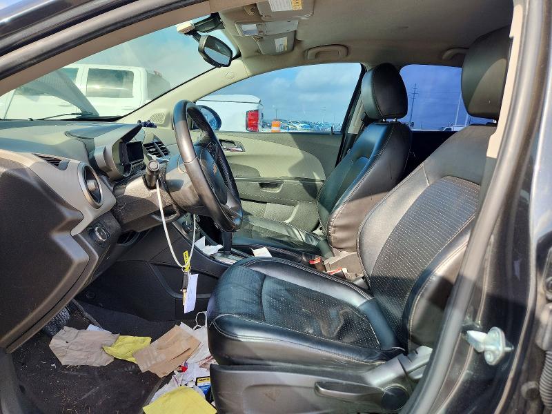 79957495 :رقم المزاد ، 1G1JE5SB0F4117539 vin ، 2015 Chevrolet Sonic مزاد بيع