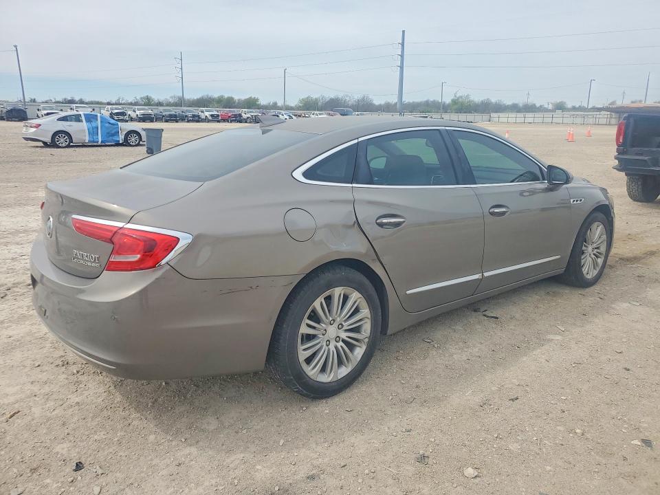 46301756 :رقم المزاد ، 1G4ZN5SZ1JU118131 vin ، 2018 Buick Lacrosse مزاد بيع