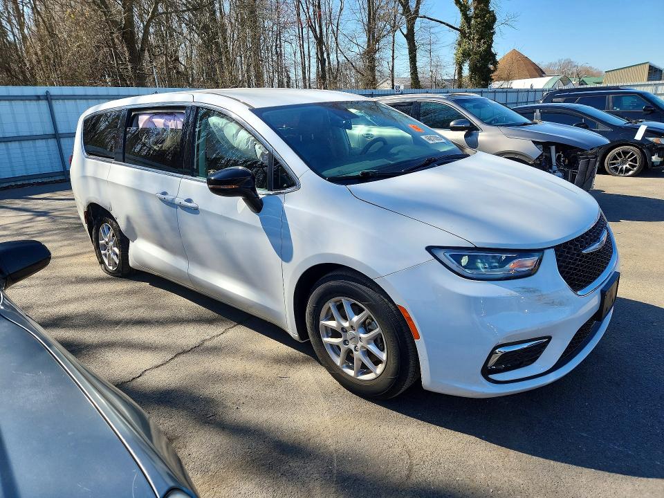 Продаж на аукціоні авто 2024 Chrysler Pacifica, vin: 2C4RC1BG0RR112606, номер лоту: 46810906