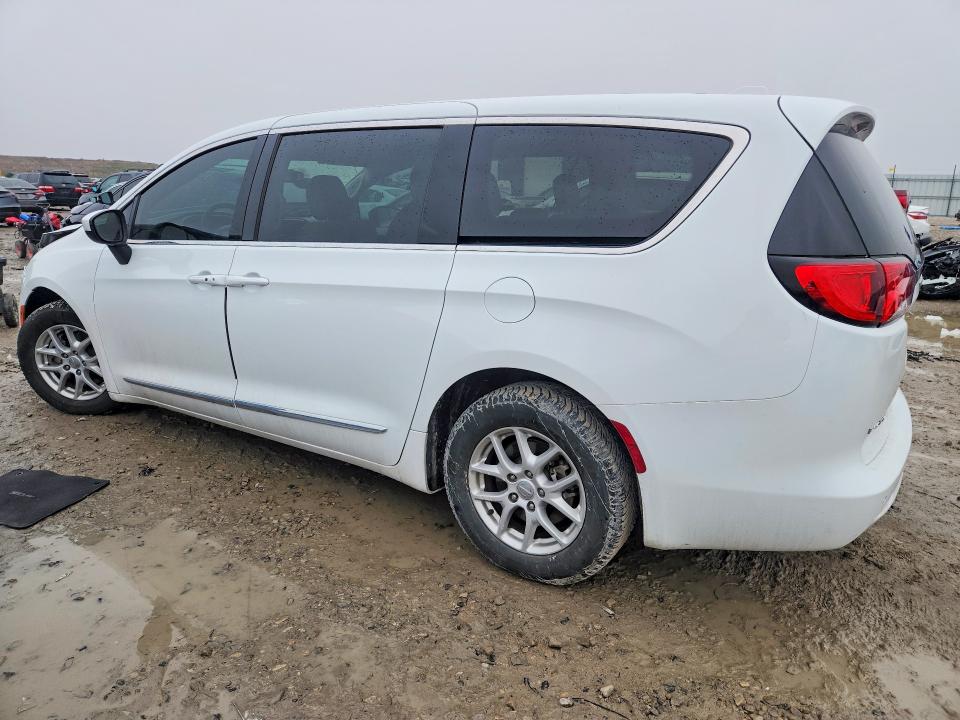 2017 Chrysler Pacifica მანქანა იყიდება აუქციონზე, vin: 2C4RC1CG3HR531580, აუქციონის ნომერი: 41600776