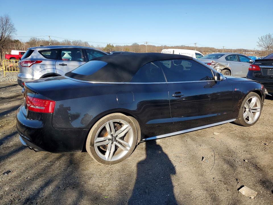Продажа на аукционе авто 2012 Audi S5, vin: WAUCGAFH8CN006385, номер лота: 45503946