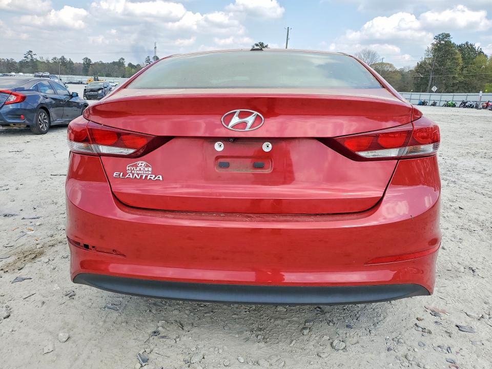 47812736 :رقم المزاد ، 5NPD84LF1HH117120 vin ، 2017 Hyundai Elantra مزاد بيع