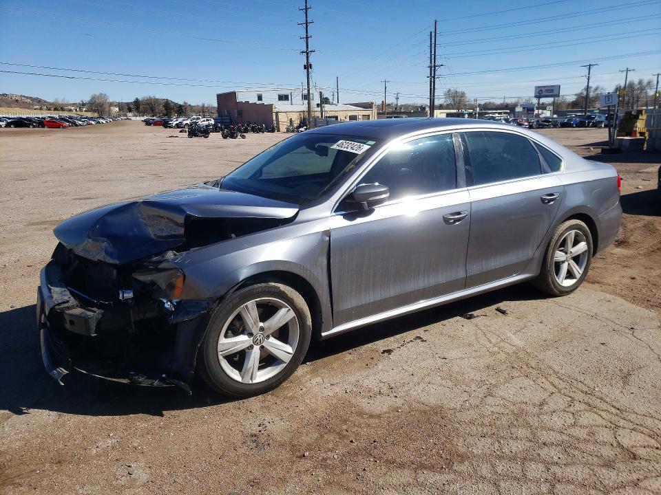 46232426 :رقم المزاد ، 1VWBP7A37DC008328 vin ، 2013 Volkswagen Passat مزاد بيع