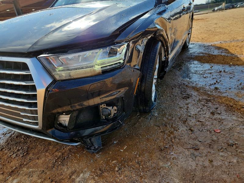 Продажа на аукционе авто 2018 Audi Q7, vin: WA1LABF70JD007786, номер лота: 41922916