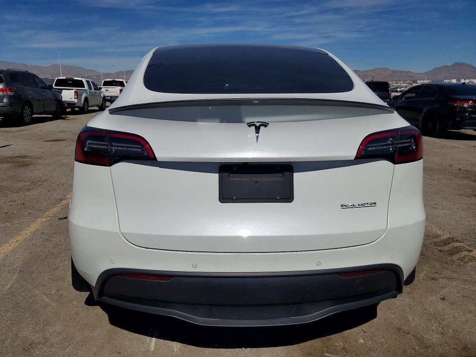 2021 Tesla Model Y მანქანა იყიდება აუქციონზე, vin: 5YJYGDEFXMF273893, აუქციონის ნომერი: 46171996