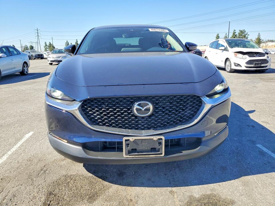 2021 Mazda Cx-30 მანქანა იყიდება აუქციონზე, vin: 3MVDMABL5MM221372, აუქციონის ნომერი: 46674506
