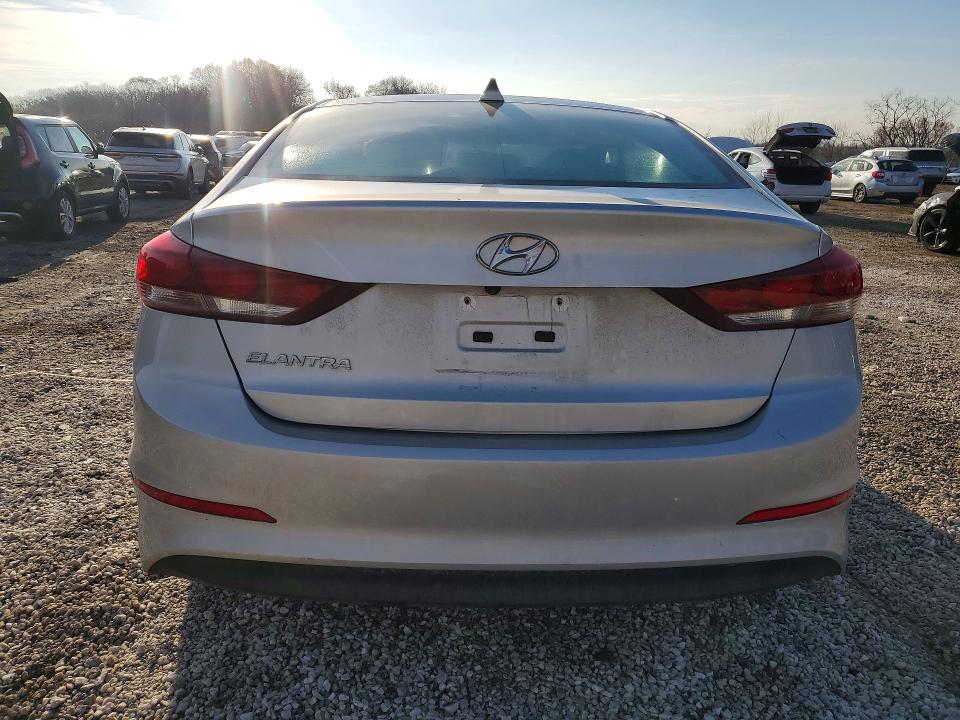 2017 Hyundai Elantra მანქანა იყიდება აუქციონზე, vin: 5NPD84LF5HH168152, აუქციონის ნომერი: 45443996