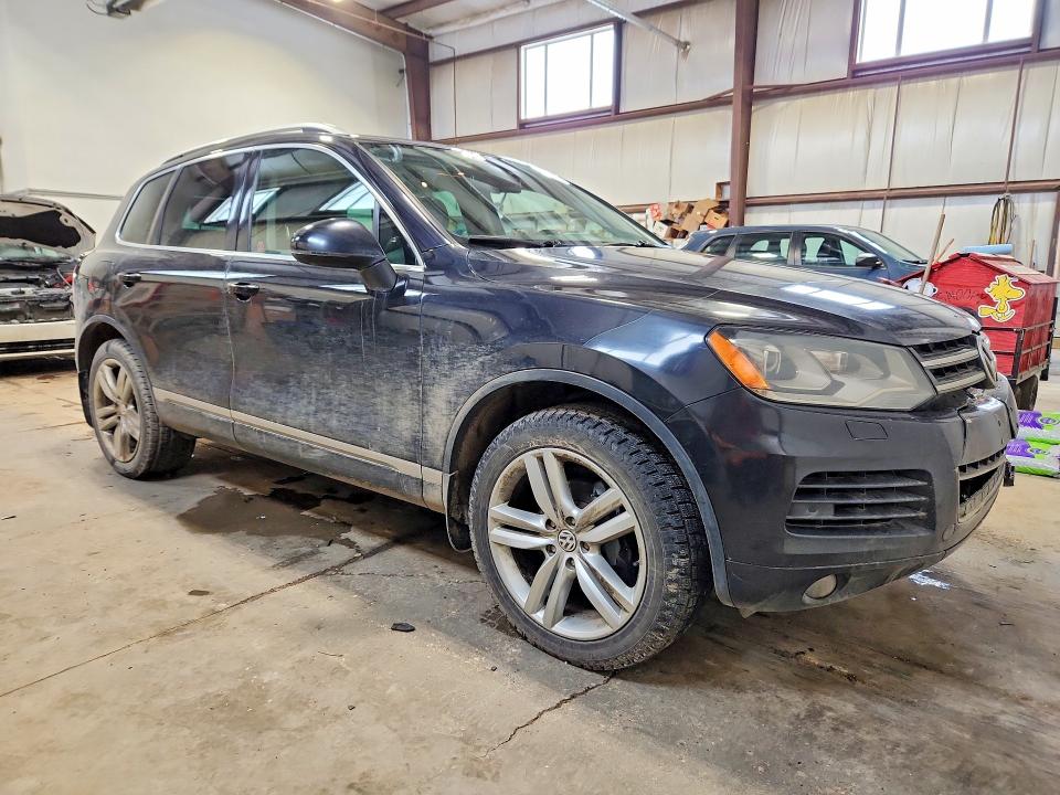 79267505 :رقم المزاد ، WVGEF9BPXDD002707 vin ، 2013 Volkswagen Touareg مزاد بيع