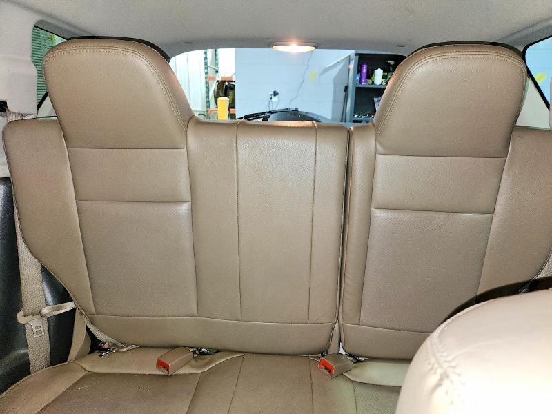 42046386 :رقم المزاد ، 1C4NJDEB2GD697355 vin ، 2016 Jeep Compass مزاد بيع