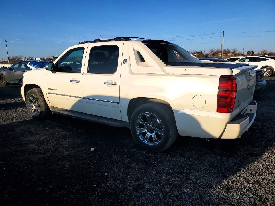 Продажа на аукционе авто 2013 Chevrolet Avalanche, vin: 3GNTKGE72DG152084, номер лота: 41993086