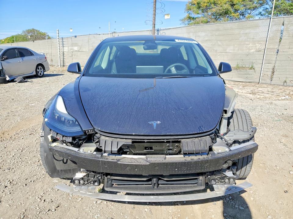 2022 Tesla Model 3 მანქანა იყიდება აუქციონზე, vin: 5YJ3E1EB1NF323447, აუქციონის ნომერი: 47624806
