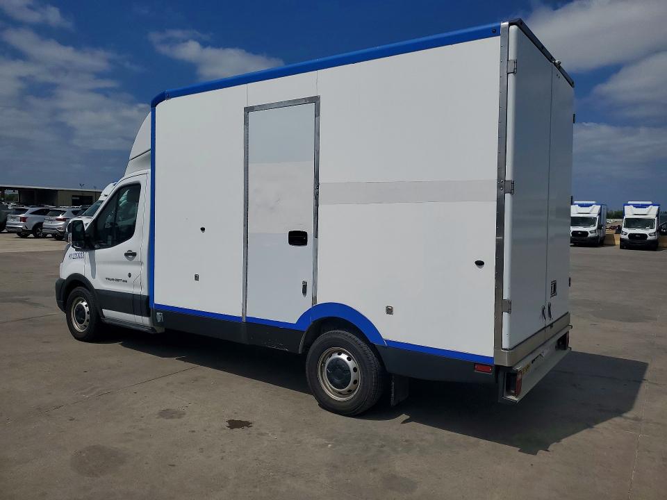 46997566 :رقم المزاد ، 1FDBW5Z82MKA96393 vin ، 2021 Ford Transit مزاد بيع
