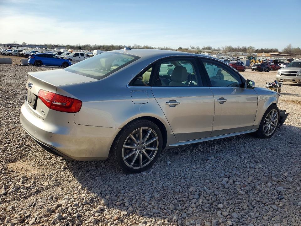 46233606 :رقم المزاد ، WAUFFAFL8EN024358 vin ، 2014 Audi A4 مزاد بيع