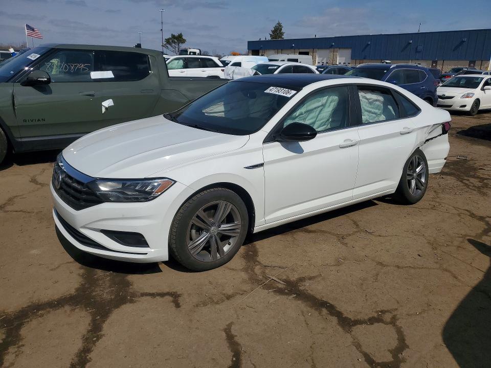 47193106 :رقم المزاد ، 3VWCB7BU1LM034589 vin ، 2020 Volkswagen Jetta مزاد بيع