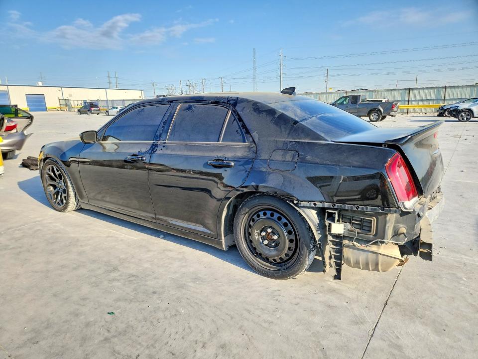 2016 Chrysler 300 მანქანა იყიდება აუქციონზე, vin: 2C3CCABG7GH230357, აუქციონის ნომერი: 47423996