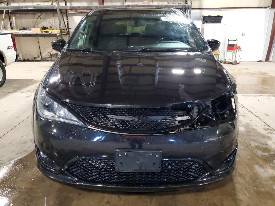 46653916 :رقم المزاد ، 2C4RC1FG3LR100421 vin ، 2020 Chrysler Pacifica مزاد بيع