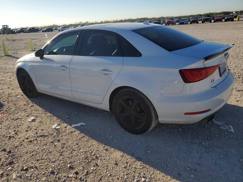 2015 Audi A3 მანქანა იყიდება აუქციონზე, vin: WAUACGFF4F1084131, აუქციონის ნომერი: 45942156