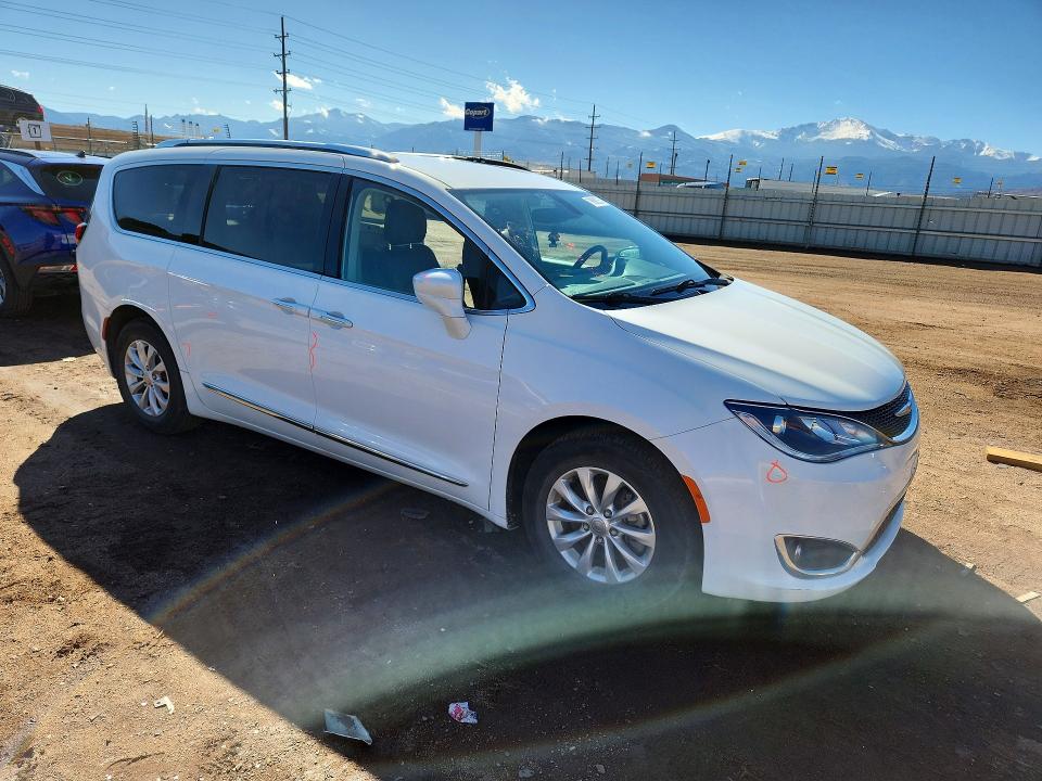 79896235 :رقم المزاد ، 2C4RC1BG7KR554076 vin ، 2019 Chrysler Pacifica مزاد بيع