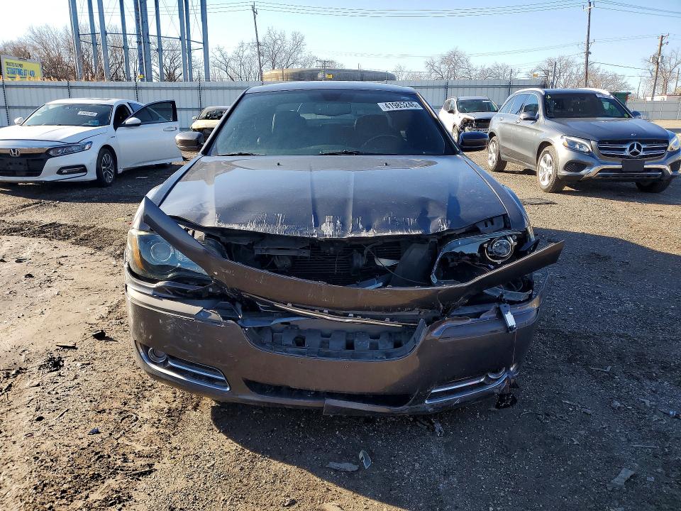 41985246 :رقم المزاد ، 2C3CCABG2EH222132 vin ، 2014 Chrysler 300 مزاد بيع
