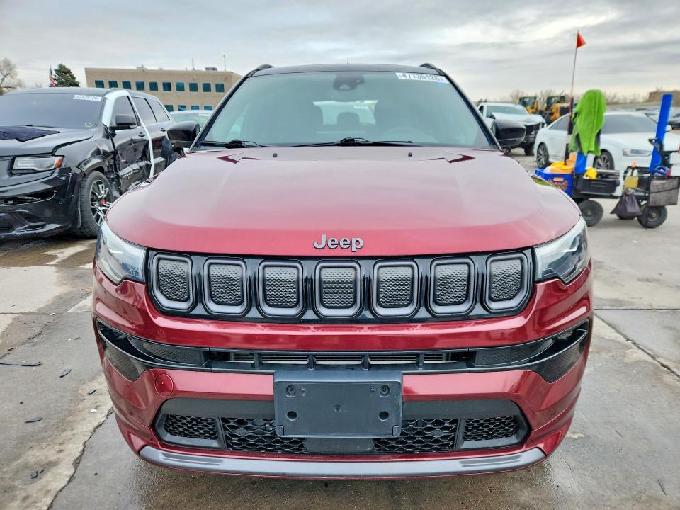 2022 Jeep Compass მანქანა იყიდება აუქციონზე, vin: 3C4NJDCBXNT140588, აუქციონის ნომერი: 47735126