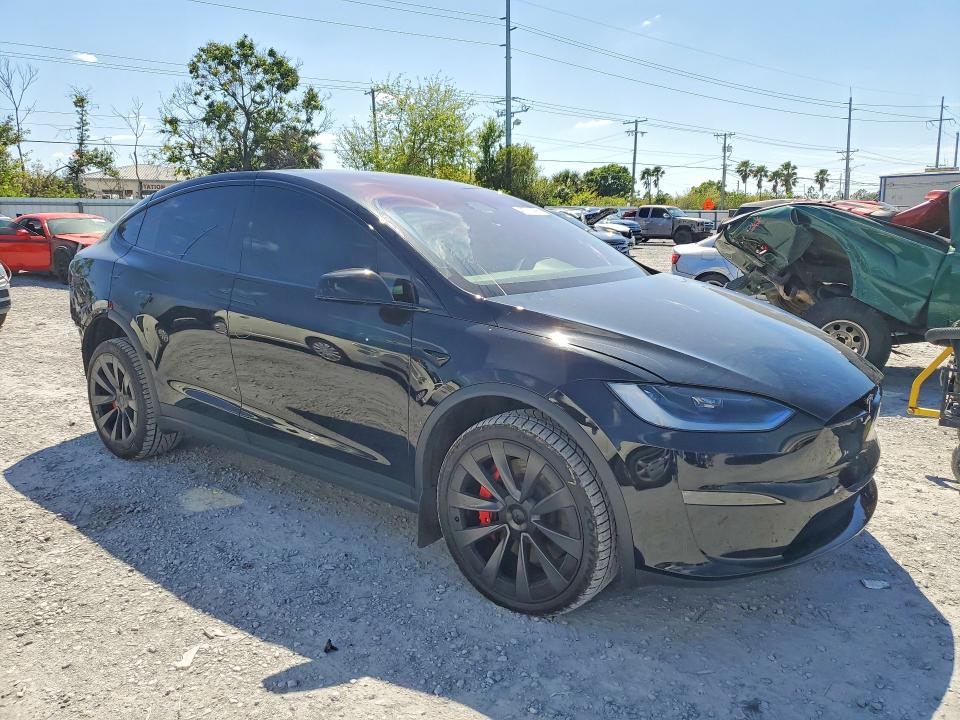 46701436 :رقم المزاد ، 7SAXCBE66RF440725 vin ، 2024 Tesla Model X مزاد بيع
