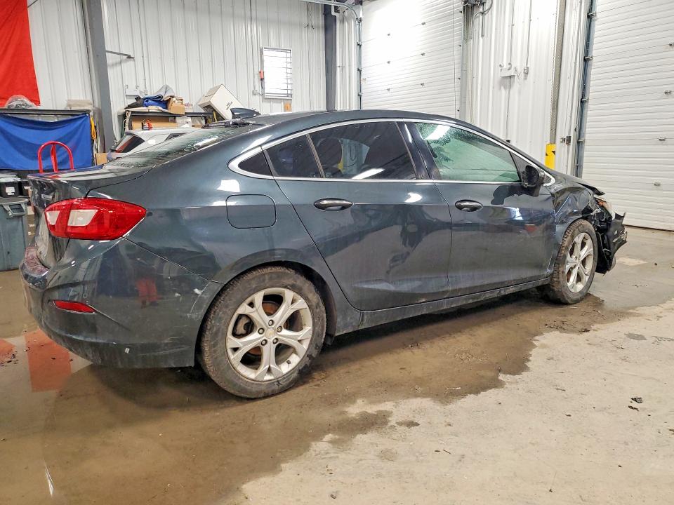 79464505 :رقم المزاد ، 3G1BF5SM5HS513424 vin ، 2017 Chevrolet Cruze مزاد بيع