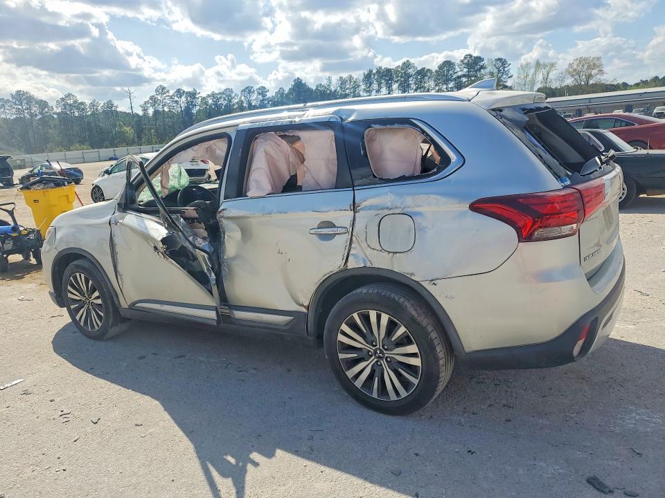 Продаж на аукціоні авто 2020 Mitsubishi Outlander, vin: JA4AD3A33LZ017940, номер лоту: 49258586