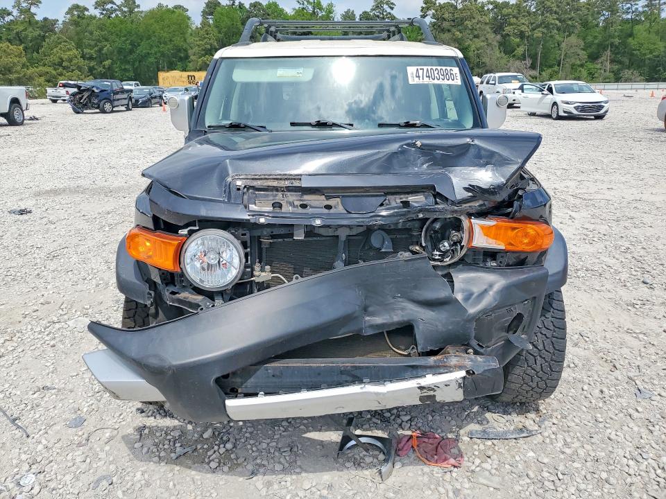 47403986 :رقم المزاد ، JTEBU11F970082628 vin ، 2007 Toyota Fj Cruiser مزاد بيع