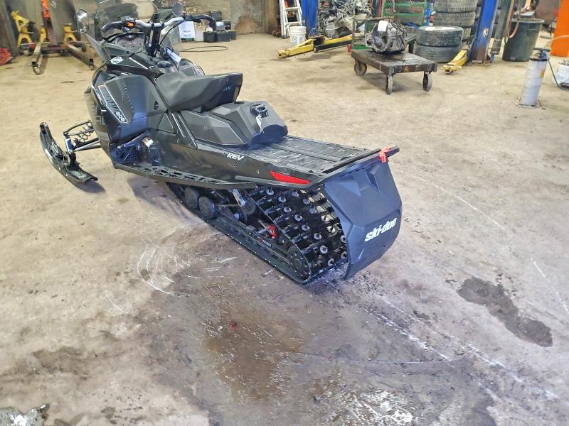 Aukcja sprzedaży 2018 Ski-doo Renegade, vin: 2BPSUFJB0JV000028, numer aukcji: 76760185