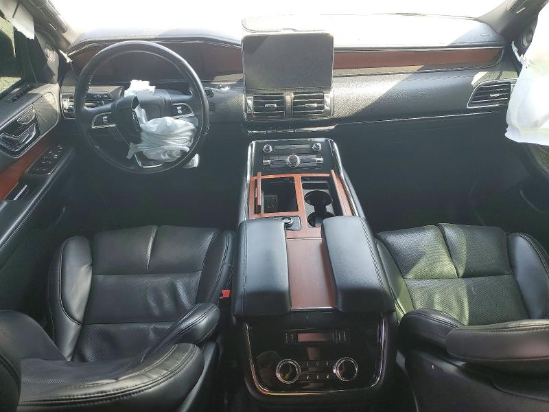 47061996 :رقم المزاد ، 5LMJJ2NT8LEL09764 vin ، 2020 Lincoln Navigator مزاد بيع