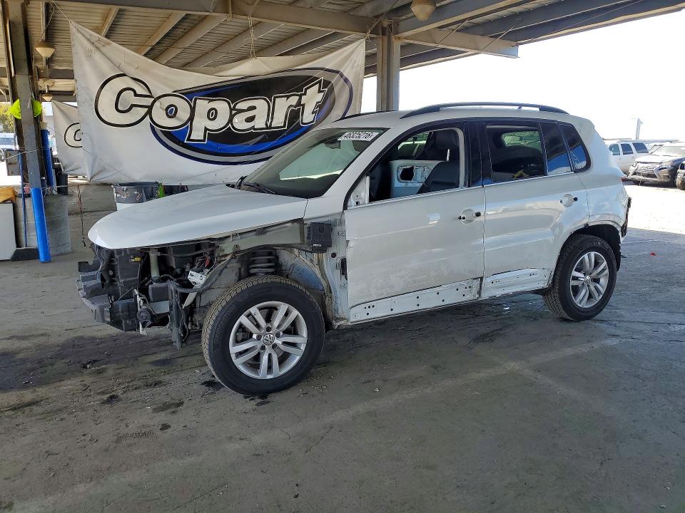 Aukcja sprzedaży 2017 Volkswagen Tiguan, vin: WVGAV7AX1HK001938, numer aukcji: 46325216