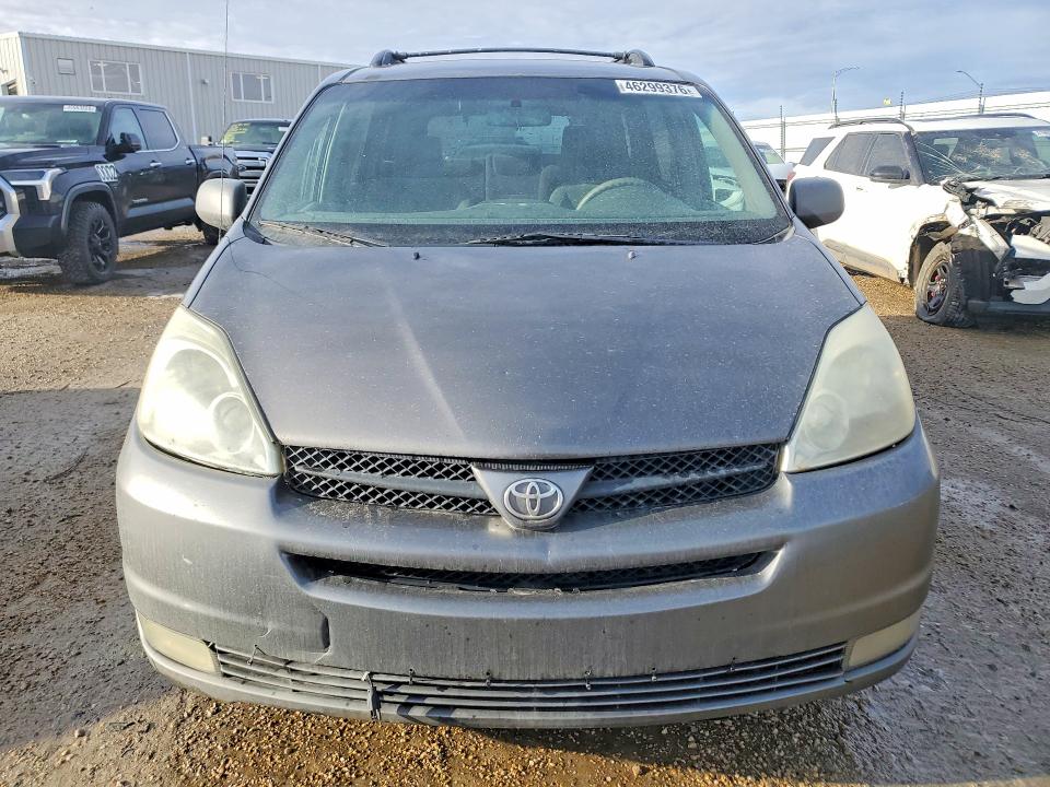 2004 Toyota Sienna მანქანა იყიდება აუქციონზე, vin: 5TDZA23C24S120102, აუქციონის ნომერი: 46299376