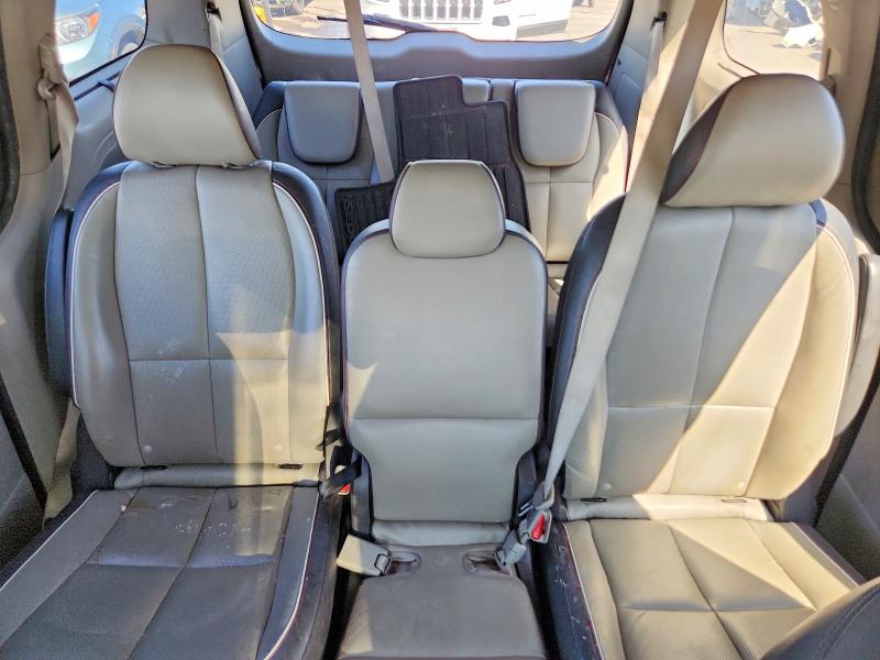 46639916 :رقم المزاد ، KNDMC5C15F6028392 vin ، 2015 Kia Sedona مزاد بيع