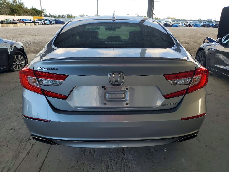 45733446 :رقم المزاد ، 1HGCV1F31KA159002 vin ، 2019 Honda Accord مزاد بيع