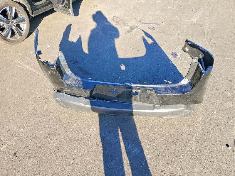 45887346 :رقم المزاد ، JTHP6JBH1R2184015 vin ، 2024 Lexus Ux 250h مزاد بيع