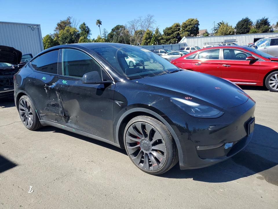 Продажа на аукционе авто 2021 Tesla Model Y, vin: 5YJYGDEFXMF267477, номер лота: 41945416
