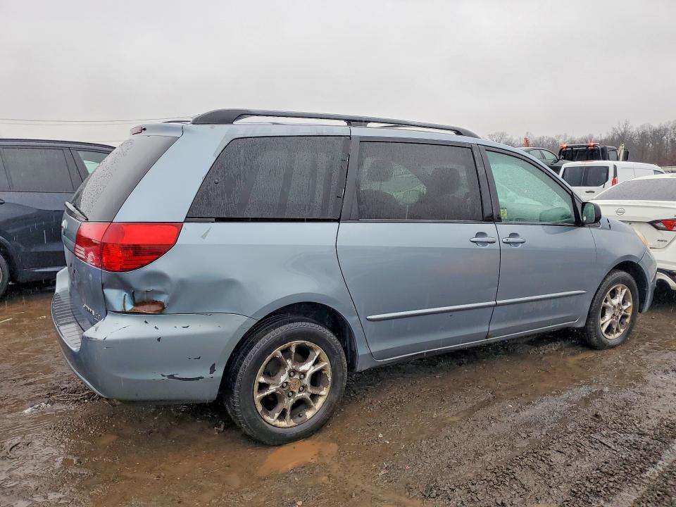 2004 Toyota Sienna მანქანა იყიდება აუქციონზე, vin: 5TDBA23CX4S016118, აუქციონის ნომერი: 79319195