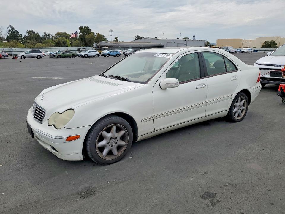 Продажа на аукционе авто 2004 Mercedes-benz C, vin: WDBRF61J34E017981, номер лота: 48311476