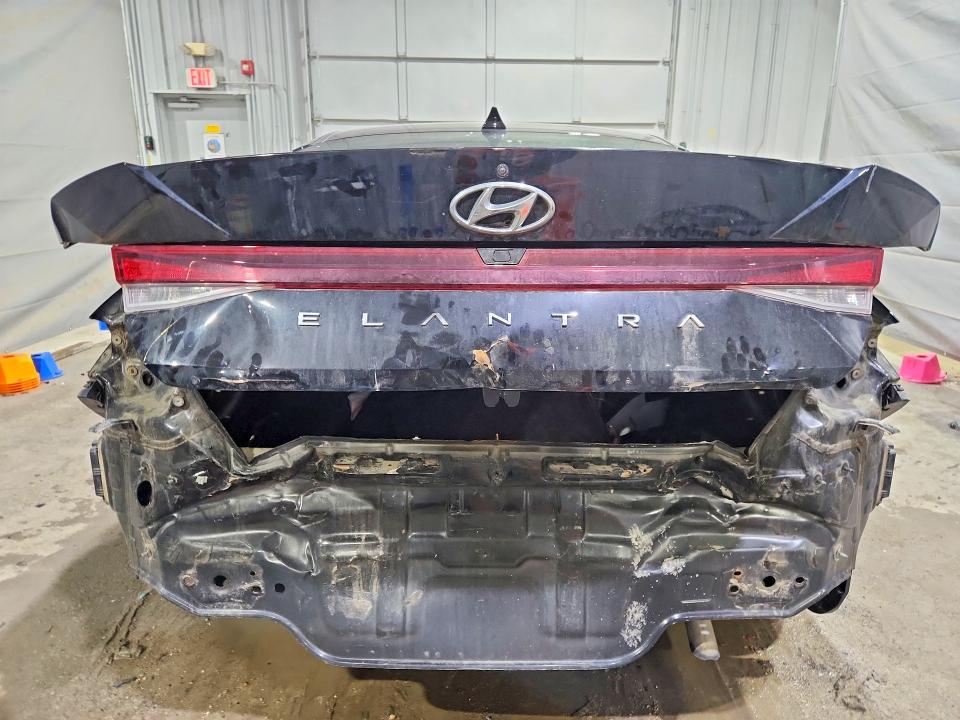45585656 :رقم المزاد ، KMHLM4AG8MU066794 vin ، 2021 Hyundai Elantra مزاد بيع