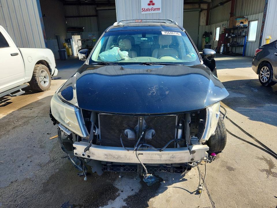 2015 Nissan Pathfinder მანქანა იყიდება აუქციონზე, vin: 5N1AR2MN3FC713392, აუქციონის ნომერი: 45646116