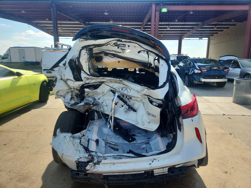 47272506 :رقم المزاد ، 3PCAJ5M37LF113081 vin ، 2020 Infiniti Qx50 مزاد بيع