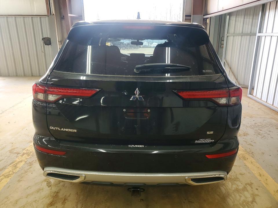 45627606 :رقم المزاد ، JA4J4UA83NZ092027 vin ، 2022 Mitsubishi Outlander مزاد بيع